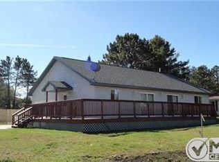7797 Pine Tree St, Munising, MI 49862