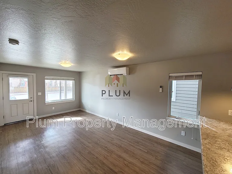 2414 McDonald Ave #102 — Photo 4
