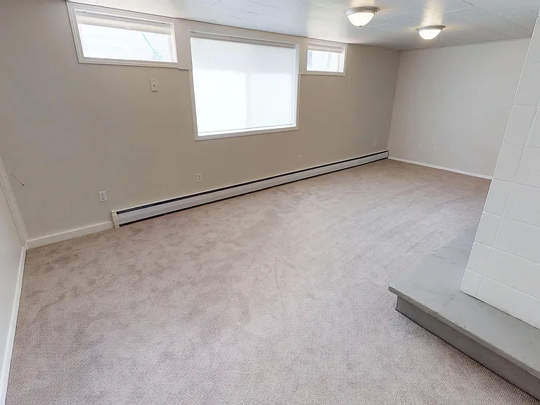409 S 11th Ave #B — Photo 14