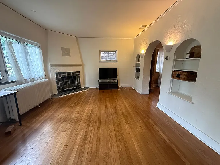 5412 Normlee Pl — Photo 3
