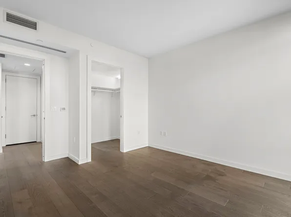 320 Adolphus Avenue 318 image 14 of 15