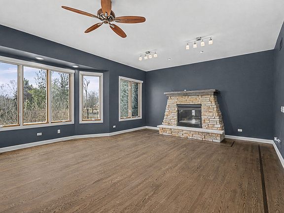 4th image of 26729 W Allison Dr