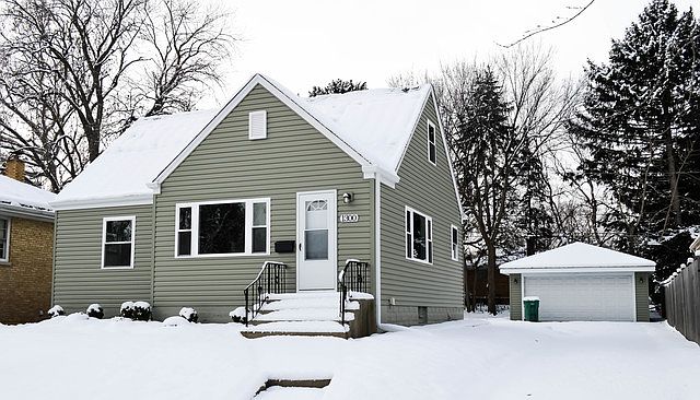 1st image of 1300 Mandel Ave