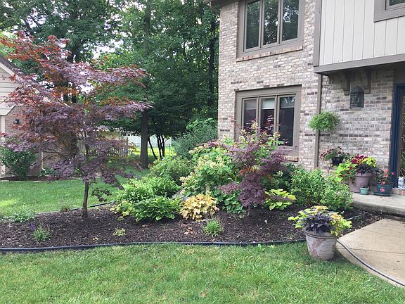 2nd image of 391 Nottinghill Ct