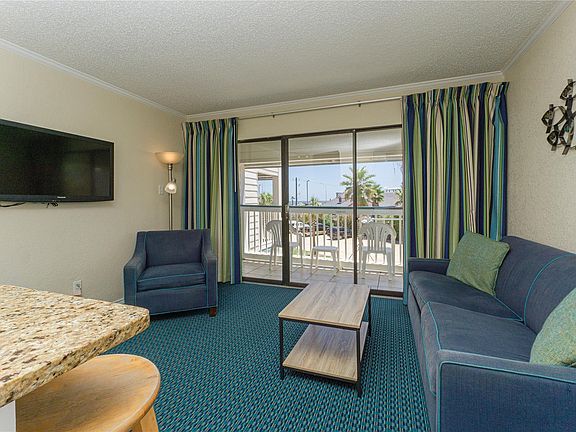 3rd image of 6102 Seawall Blvd #240