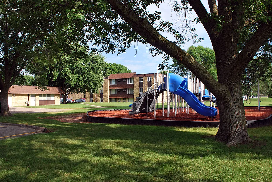 Homestead Apartments — Photo 3