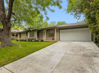 6902 Notre Dame Dr, Austin, TX 78723