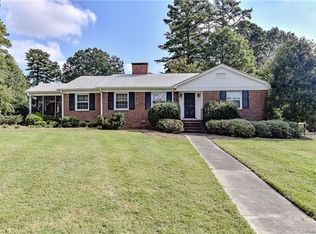254 S Canterbury Rd, Charlotte, NC 28211