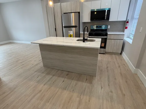 5307 Palisade Avenue image 1 of 12