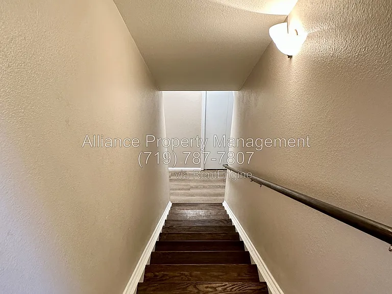 965 Piros Dr — Photo 40
