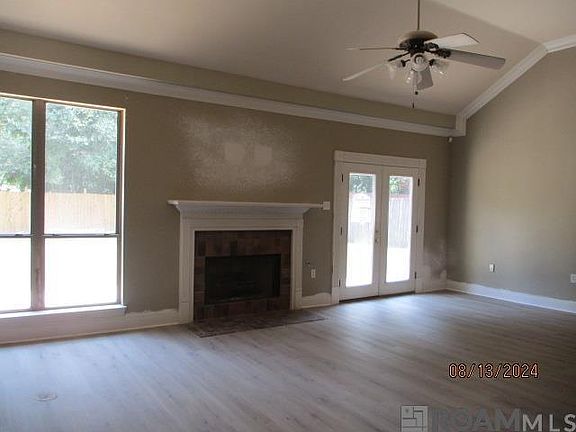 2nd image of 18068 Timberview Dr