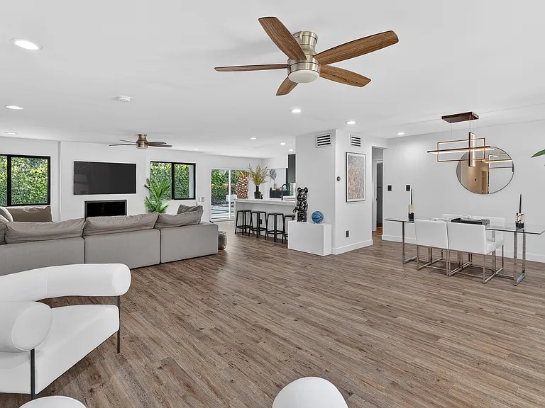 6401 E Camino Santo — Photo 5