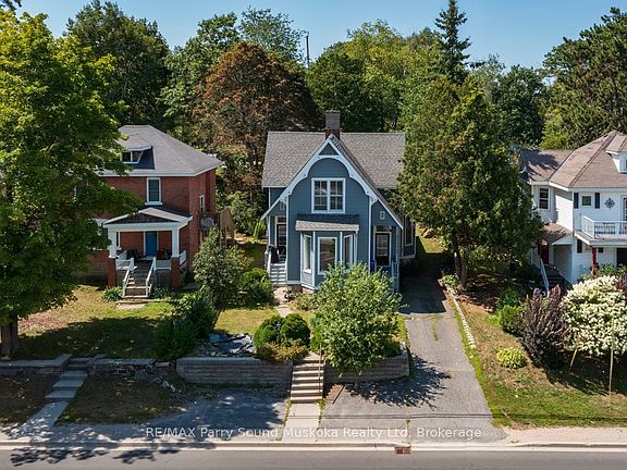 3rd image of 46 Church St