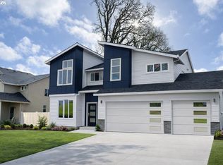 655 E Cleveland St, Carlton, OR 97111