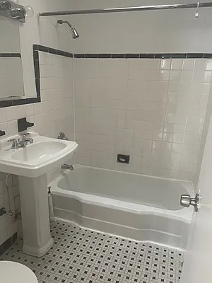 Rented by K & O Realty Associates Inc. | media 21