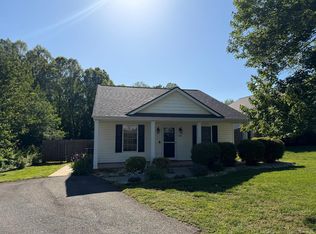 103 New Towne Rd, Lynchburg, VA 24502