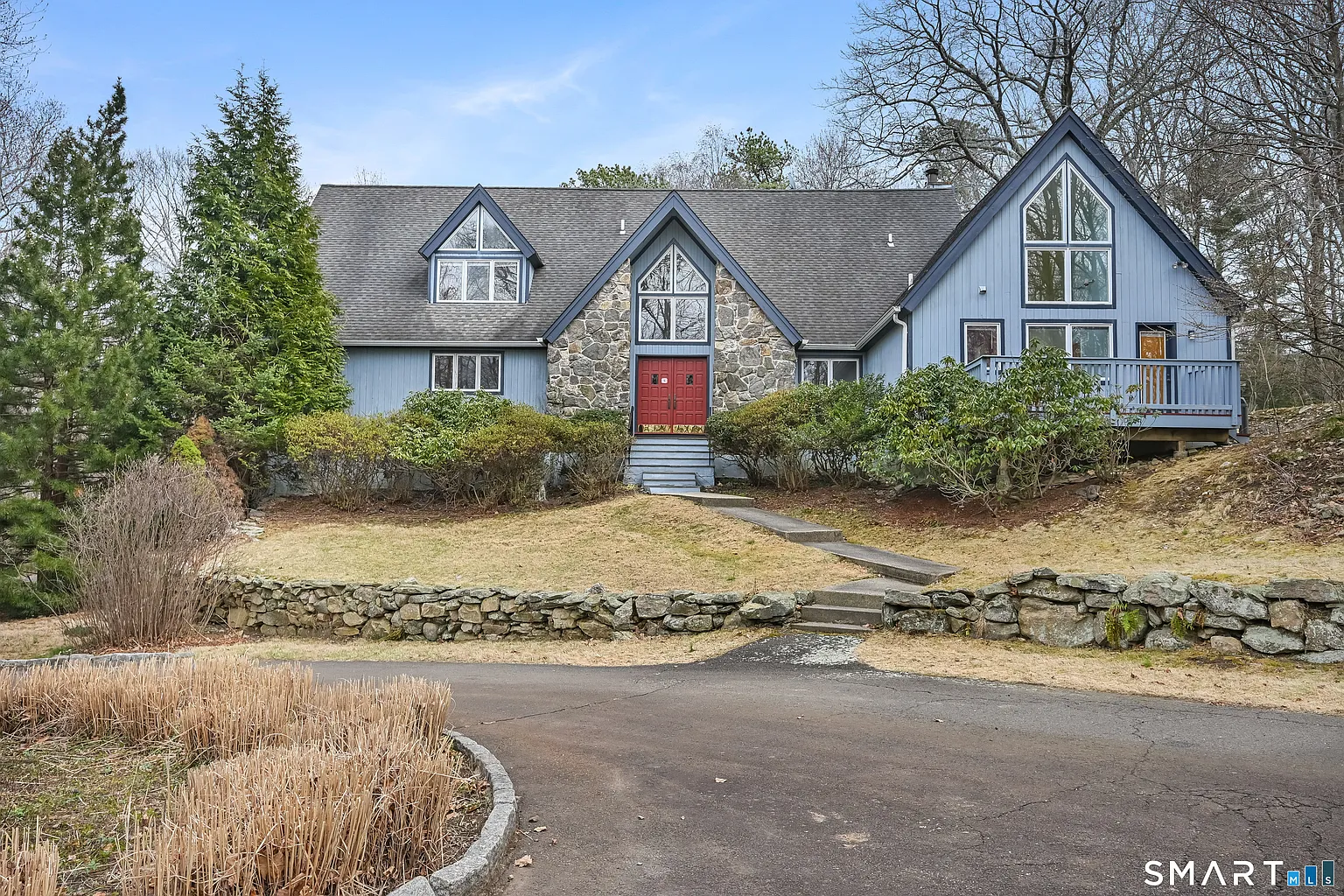 681 River Road photo 1