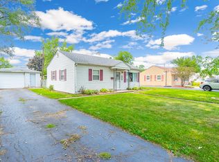 207 Saint Jude Ave, Joliet, IL 60436