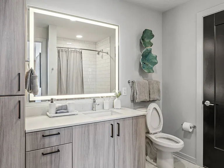 Deco Bathroom
