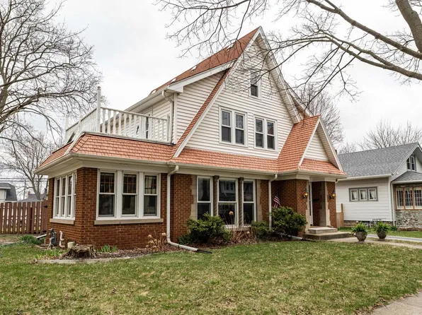 222 Wilbur AVENUE, Waukesha, WI 53186