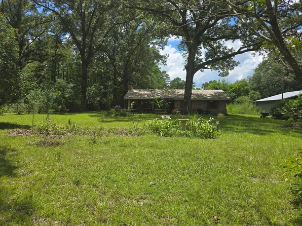 828 Jack Jeane Loop, Anacoco, LA 71403