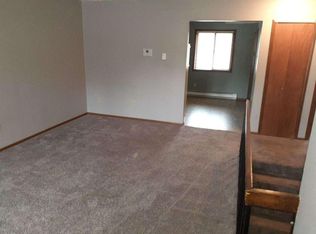4232 S Main St, Green, OH