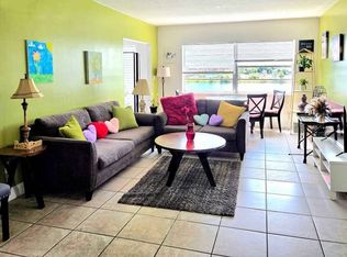 1060 Crystal Lake Dr #2, Pompano Beach, FL 33064