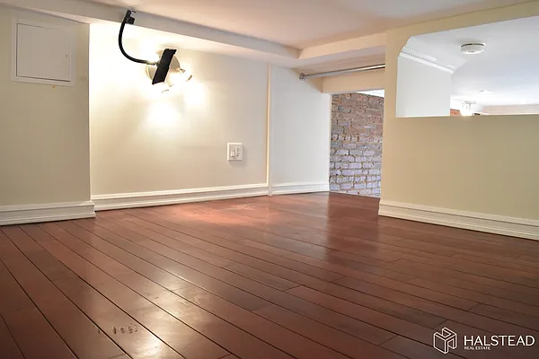 Rented by Halstead Real Estate | media 35