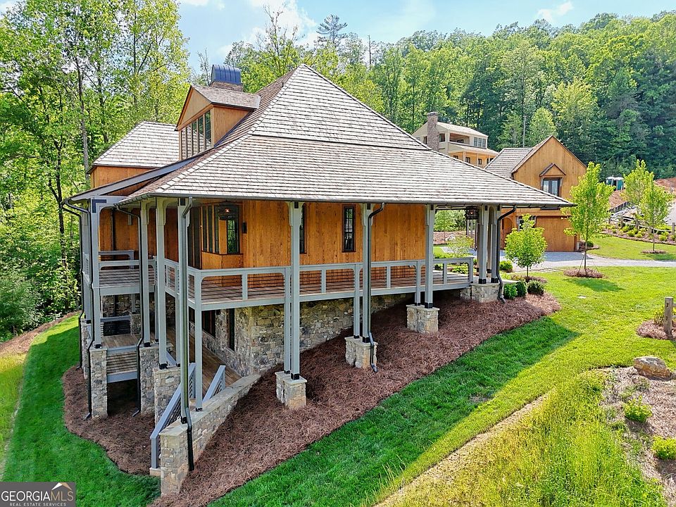 53rd image of 140 Cove View Ln
