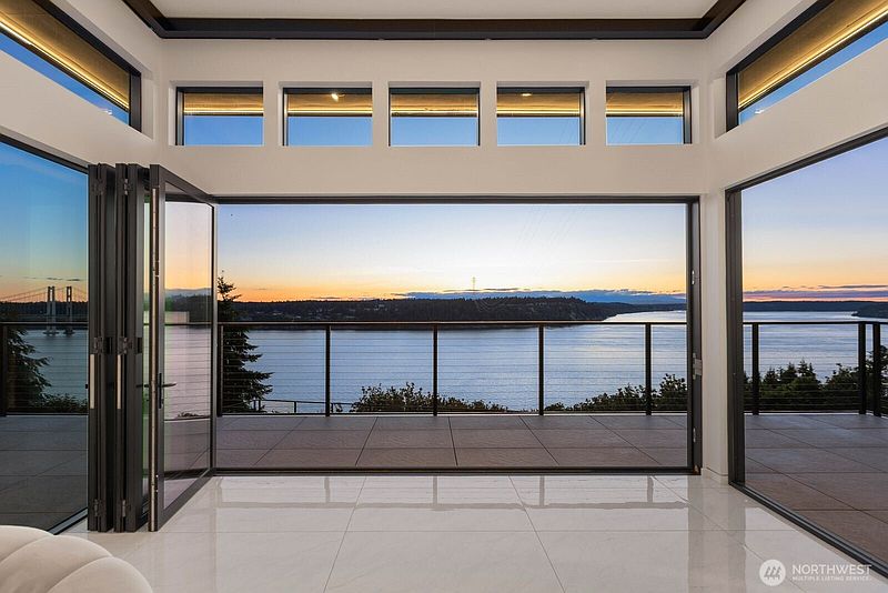 5th image of 3024 N Vista View Drive