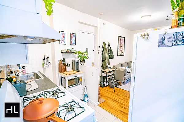 Rented by Highline Residential | media 5