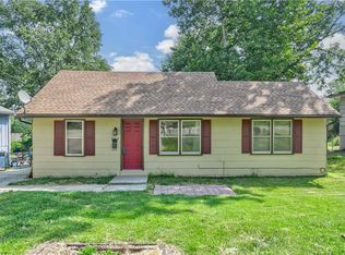 909 S Logan Ave, Independence, MO 64050