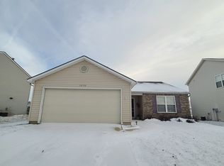 10192 Greenmoor Dr, New Haven, IN 46774