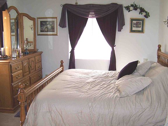 Lower-level master suite