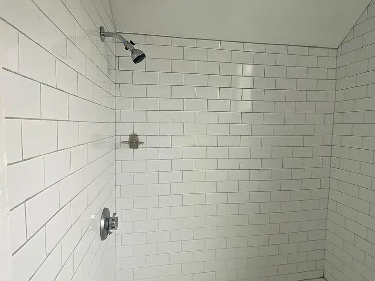 1 Chestnut St #7 — Photo 8