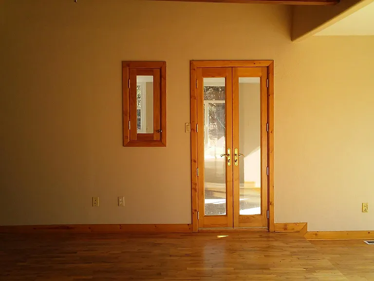 27647 Court Right Rd — Photo 6
