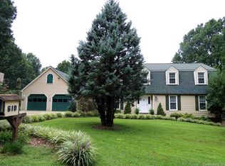 610 Randa Dr, Statesville, NC 28625
