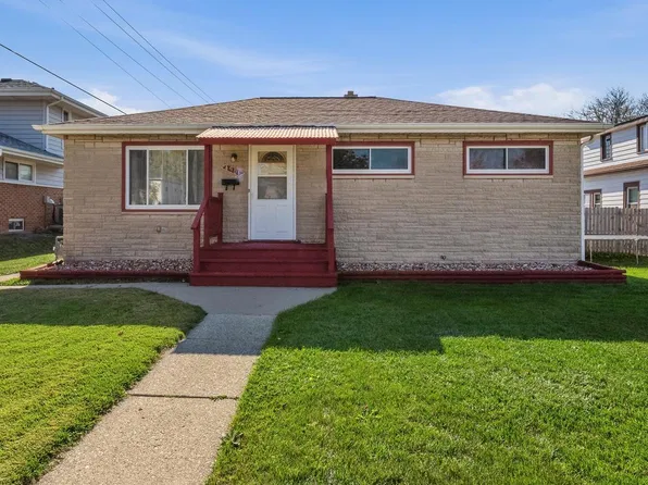 4901 W Howard AVENUE, Milwaukee, WI 53220