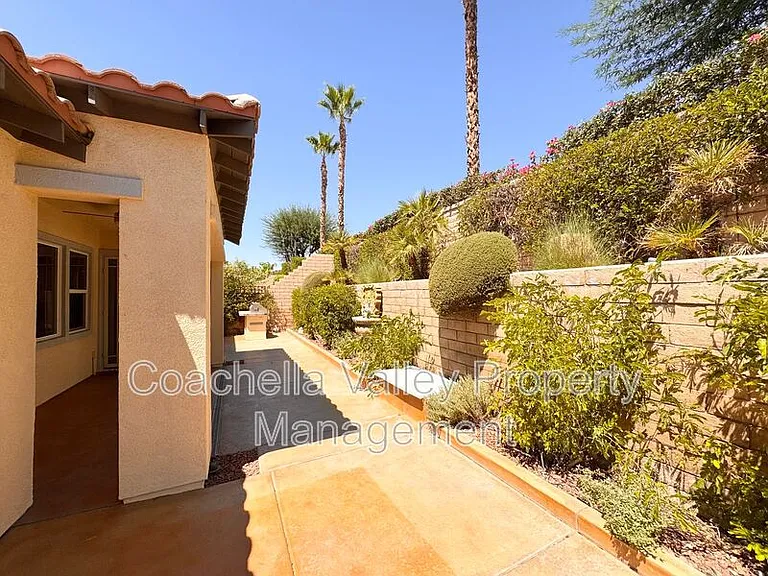 138 Shoreline Dr — Photo 62