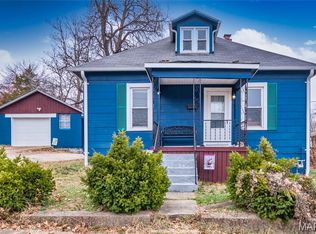 614 McKissock St, De Soto, MO 63020