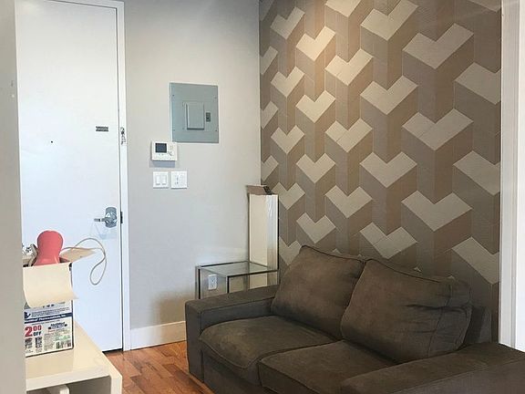 3rd image of 679 Grand St #5K