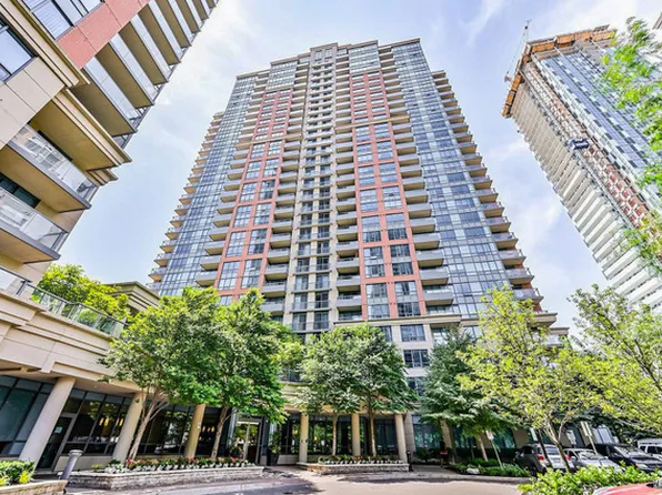 35 Viking Ln #839, Toronto, ON M9B 0A2