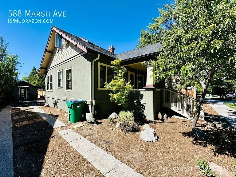 588 Marsh Ave — Photo 3