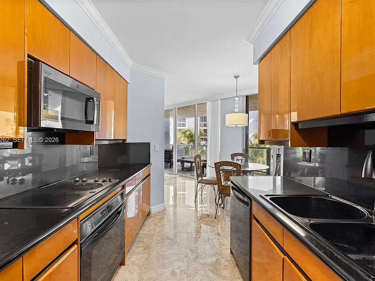 18671 Collins Ave #404 — Photo 22