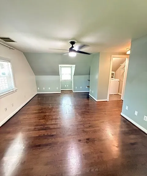 1300 Maywood Rd — Photo 29