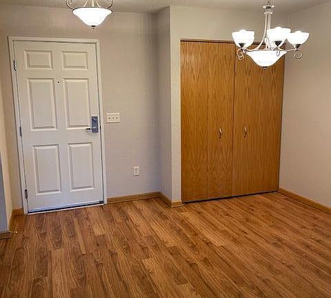 3rd image of 1331 Lake Dr APT A310