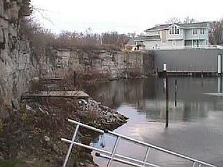 2nd image of 4055 S Woodcliff Dr