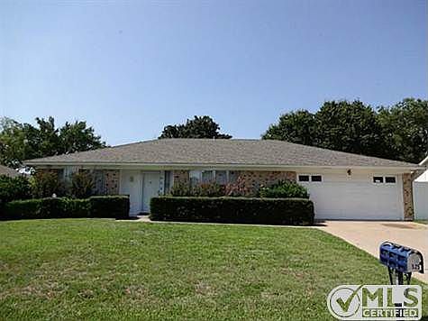 1st image of 8525 Brookview Dr