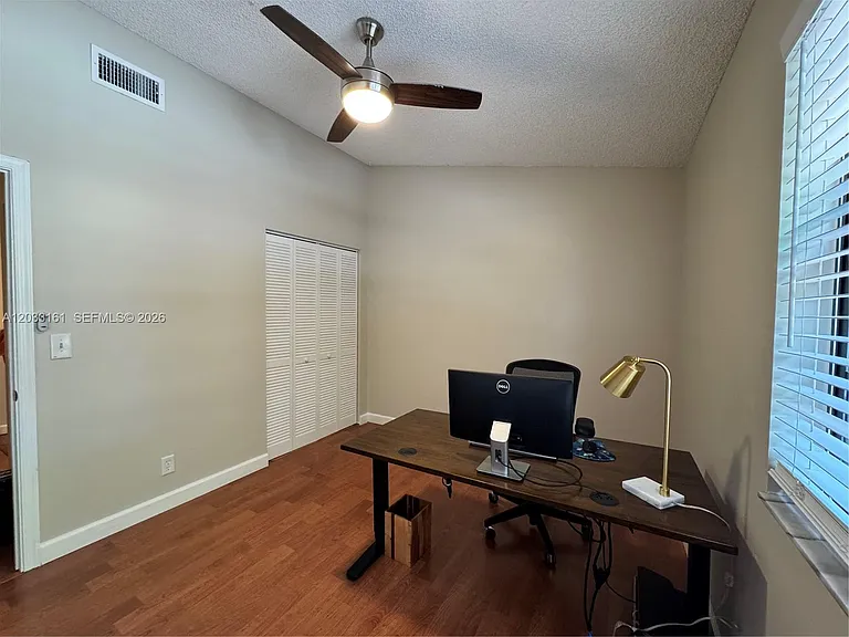 9023 Vineyard Lake Dr #0 — Photo 25