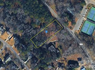 307 N Smithfield Rd, Knightdale, NC 27545